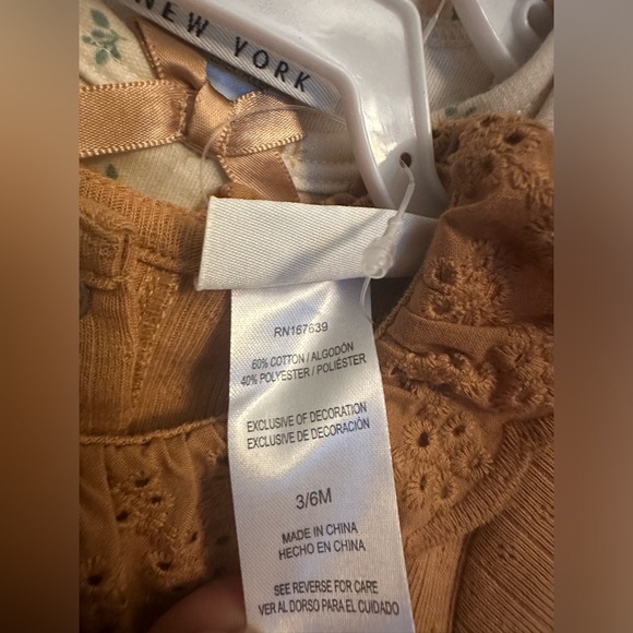 3-6 month Nicole Miller onesie 3pack - Picture 3 of 6